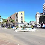 Salome Nogalera Sea View 2 Bedroom Center Walking Distance To The And Train Station By Namaste Elite Apartman Torremolinos