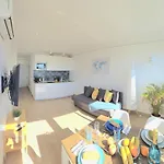 Salome Nogalera Sea View 2 Bedroom Center Walking Distance To The And Train Station By Namaste Elite Διαμέρισμα Τορρεμολίνος