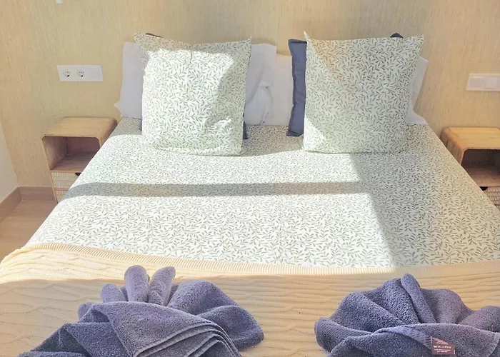 Apartamento Salome Nogalera Sea View 2 Bedroom Center Walking Distance To The And Train Station By Namaste Elite