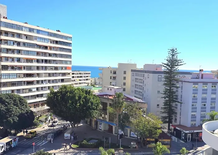 Salome Nogalera Sea View 2 Bedroom Center Walking Distance To The And Train Station By Namaste Elite Torremolinos